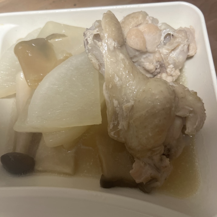 煮込むだけ！ほったらかしでOK！手羽元と大根の煮物